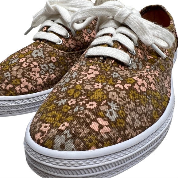 Universal Thread Sneakers Lace Up Canvas Floral Brown Pink 7 - Picture 16 of 16